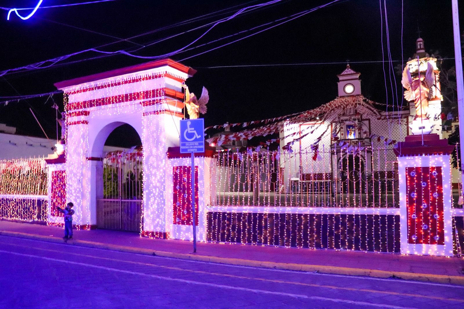 8e15e426-2e87-4e63-8503-ef84d526e7d8