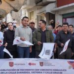 Roberto Solís responde a demandas históricas: inicia pavimentación de tres arterias principales en Xalmimilulco